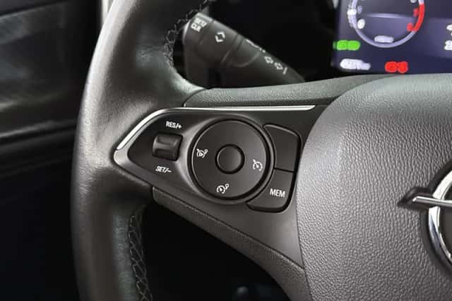 Opel Mokka (2022) thumbnail 23
