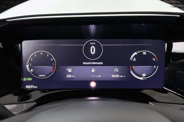 Opel Mokka (2022) thumbnail 10