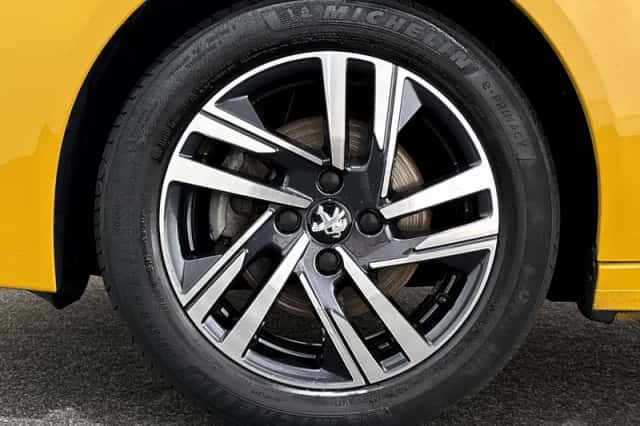 Peugeot 208 (2023) thumbnail 20