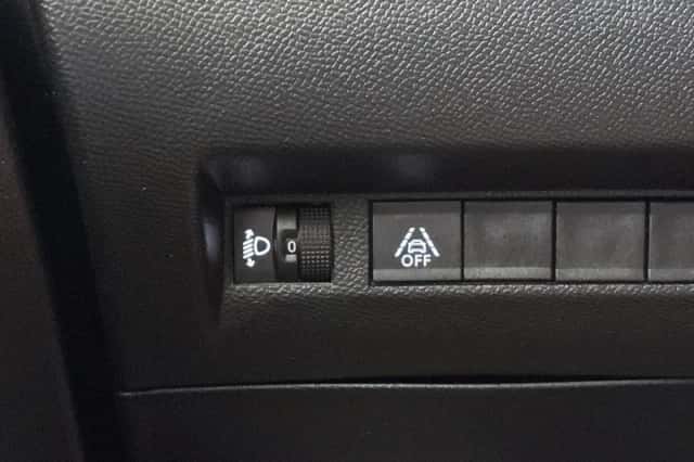 Peugeot 208 (2023) thumbnail 23