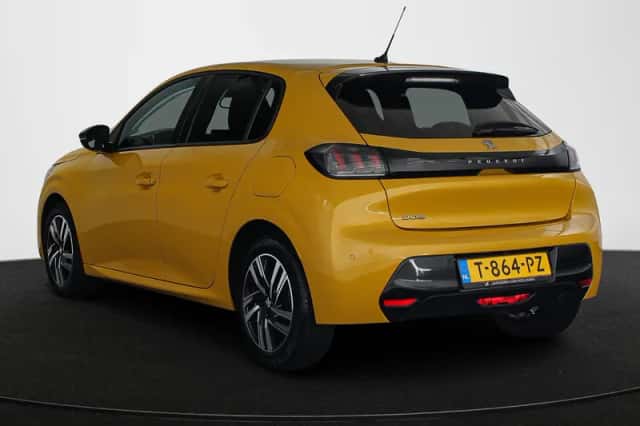 Peugeot 208 (2023) thumbnail 4