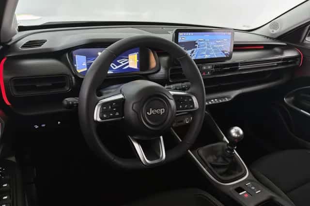 Jeep Avenger (2024) thumbnail 5
