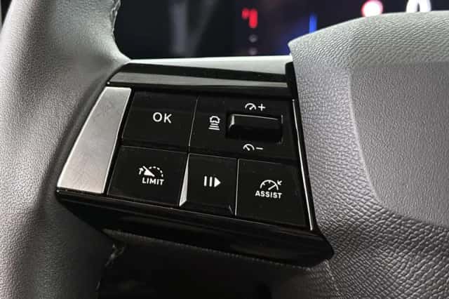 Opel Astra (2023) thumbnail 27