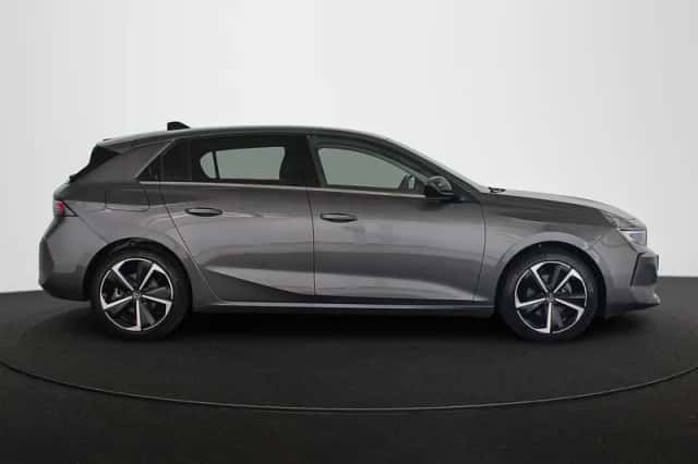 Opel Astra (2023) thumbnail 30