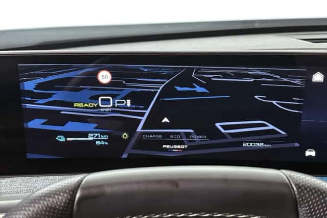 Peugeot e-3008 (2024) thumbnail 11