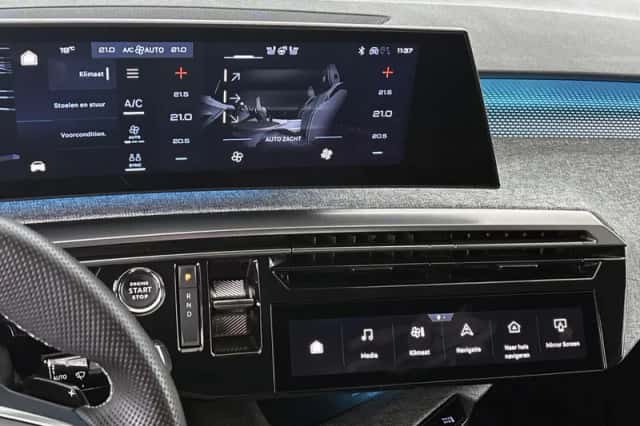 Peugeot e-3008 (2024) thumbnail 24
