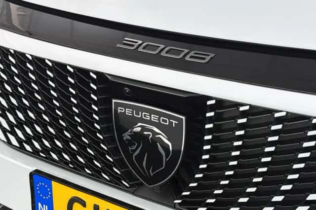 Peugeot e-3008 (2024) thumbnail 39