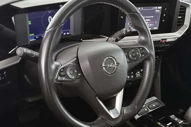 Opel Mokka-e (2022) thumbnail 12
