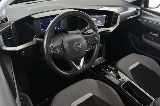 Opel Mokka-e (2022) thumbnail 5