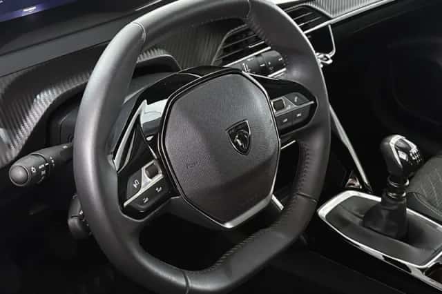Peugeot 208 (2025) thumbnail 11