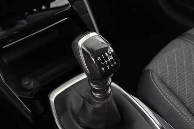 Peugeot 208 (2025) thumbnail 21