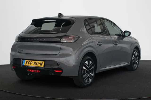 Peugeot 208 (2025) thumbnail 3