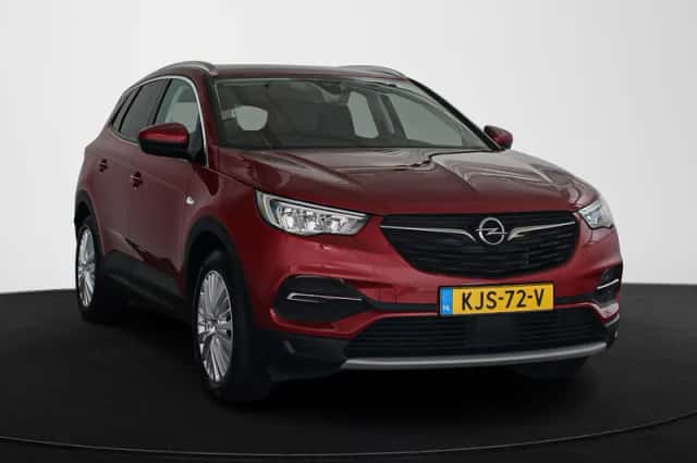Opel Grandland X (2020) thumbnail 2