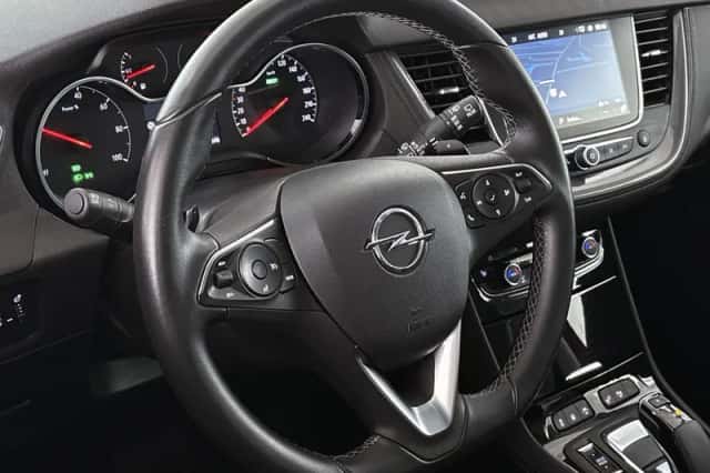 Opel Grandland X (2020) thumbnail 13