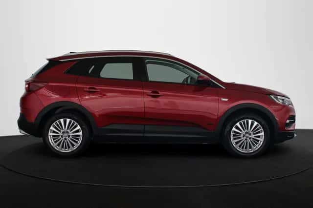 Opel Grandland X (2020) thumbnail 36