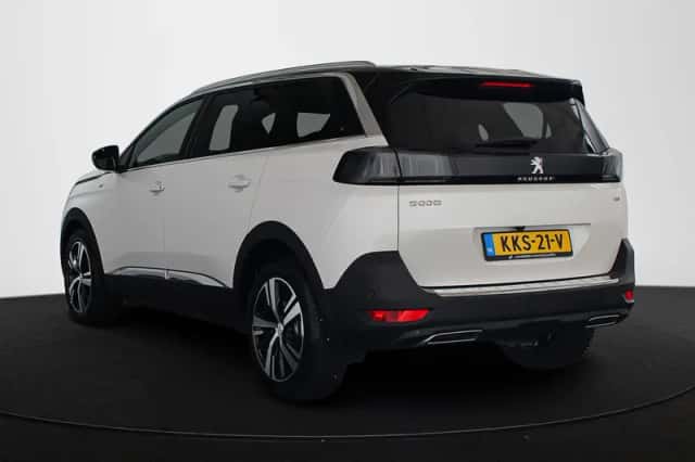 Peugeot 5008 (2023) thumbnail 4