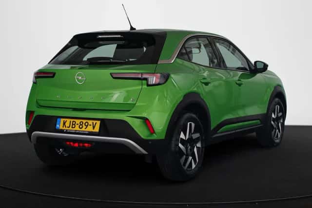 Opel Mokka-e (2022) thumbnail 3