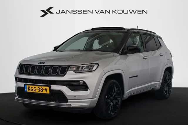 Jeep Compass (2022) thumbnail 1