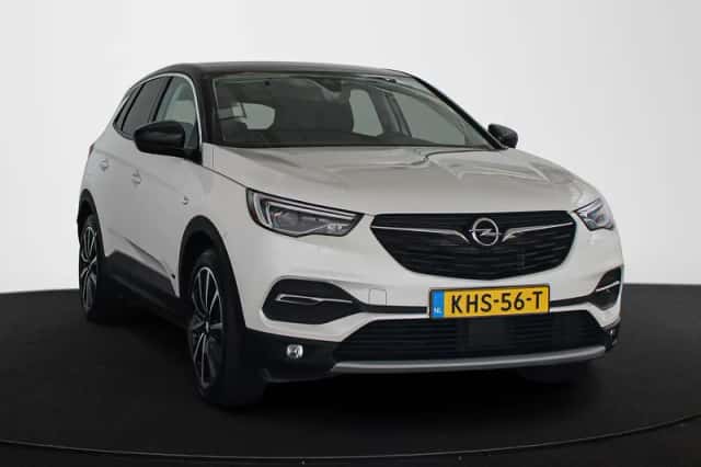 Opel Grandland X (2021) thumbnail 2