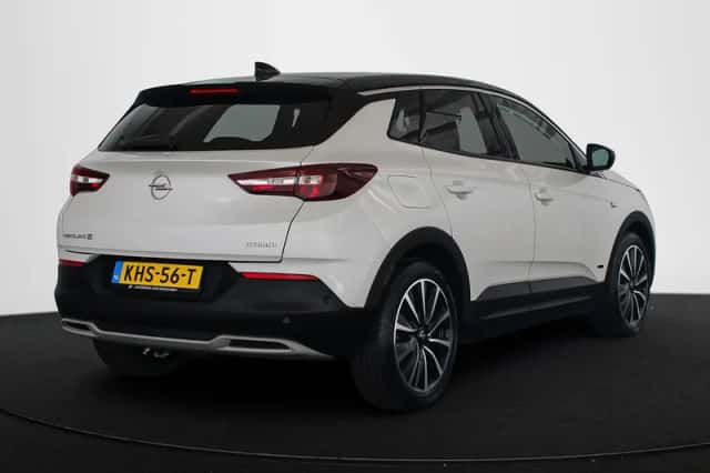 Opel Grandland X (2021) thumbnail 3