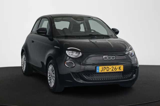 Fiat 500 (2025) thumbnail 2