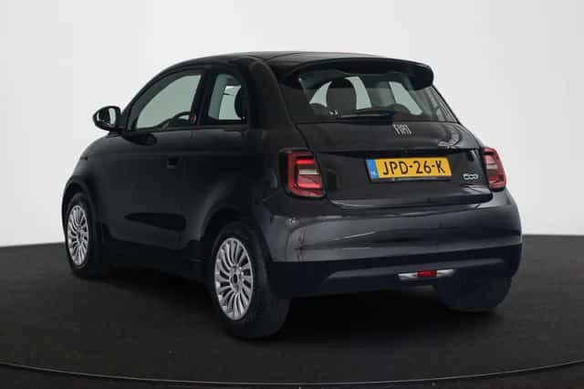 Fiat 500 (2025) thumbnail 4