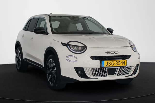 Fiat 600 (2025) thumbnail 2