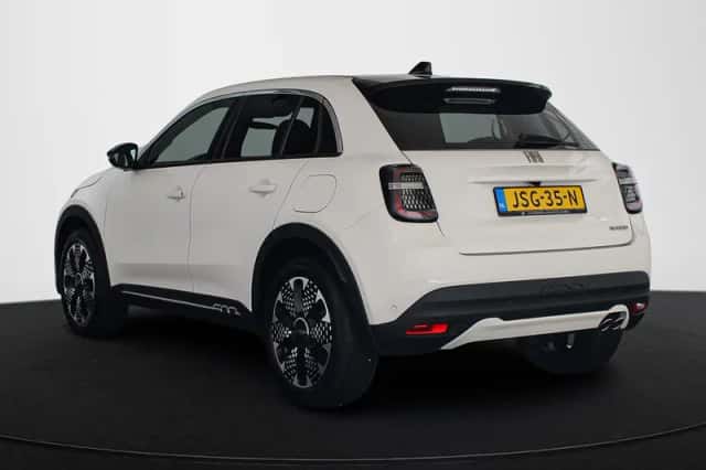 Fiat 600 (2025) thumbnail 4