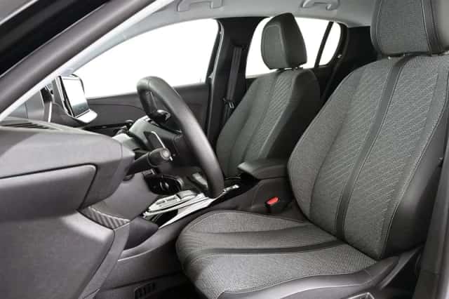 Peugeot 208 (2025) thumbnail 6