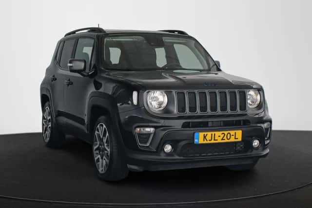 Jeep Renegade (2022) thumbnail 2
