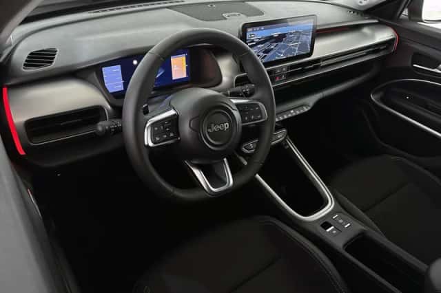 Jeep Avenger (2025) thumbnail 5