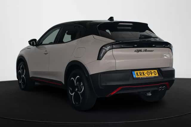 Alfa Romeo Junior (2025) thumbnail 4