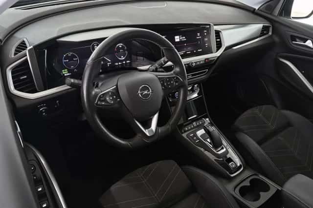 Opel Grandland (2022) thumbnail 5