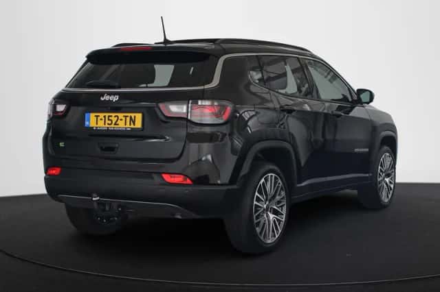 Jeep Compass (2023) thumbnail 3