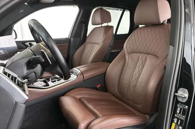 BMW X5 (2023) thumbnail 6