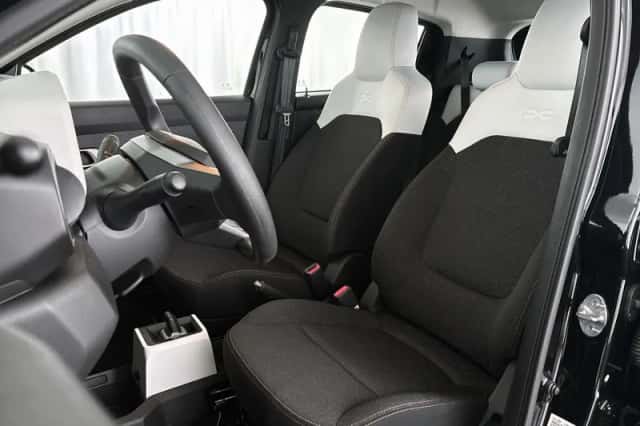 Dacia Spring (2025) thumbnail 6