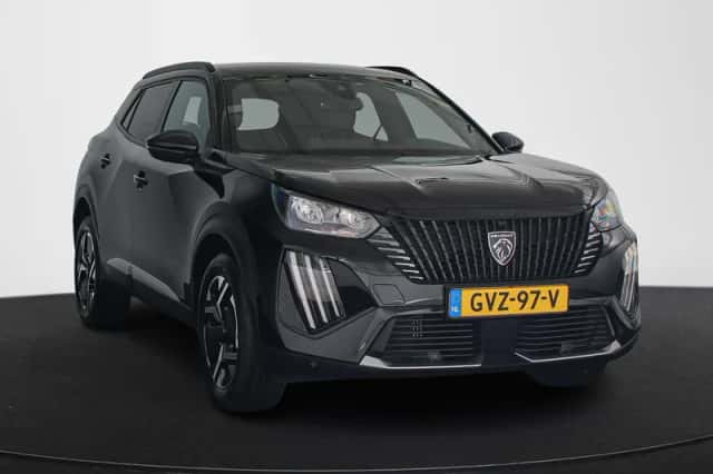 Peugeot 2008 (2024) thumbnail 2