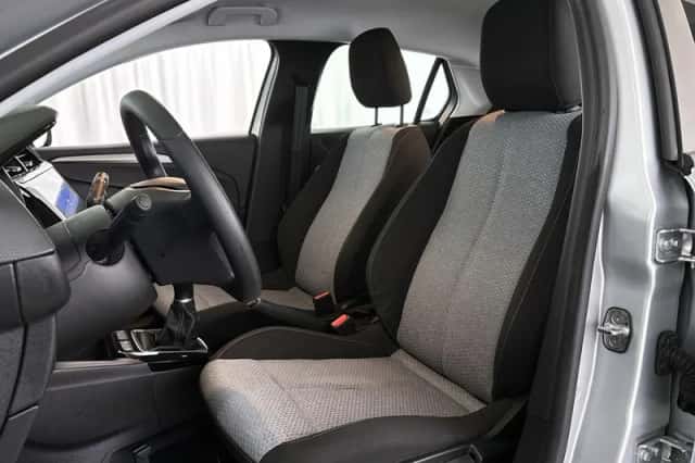 Opel Corsa (2024) thumbnail 6
