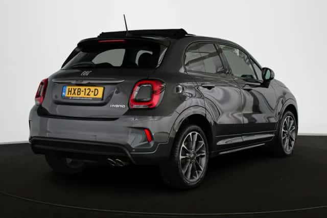 Fiat 500X (2024) thumbnail 3