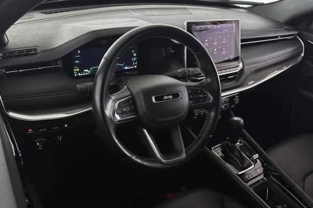 Jeep Compass (2022) thumbnail 5