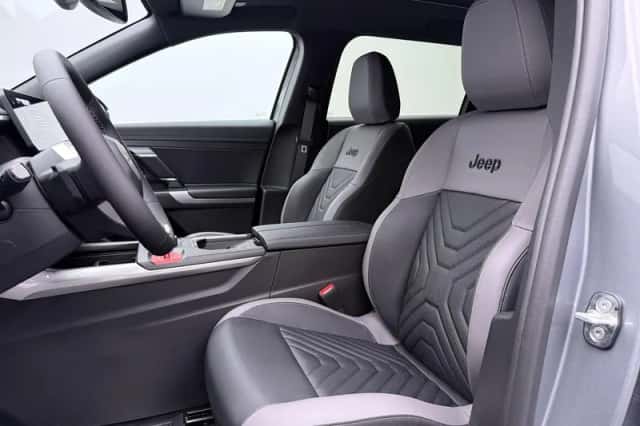 Jeep Compass (2026) thumbnail 6