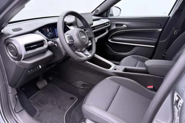 Jeep Avenger (2026) thumbnail 5