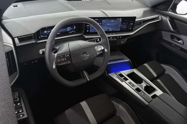 Opel Grandland (2025) thumbnail 5