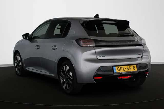 Peugeot 208 (2024) thumbnail 4