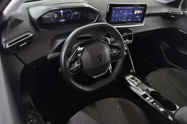 Peugeot 208 (2024) thumbnail 5