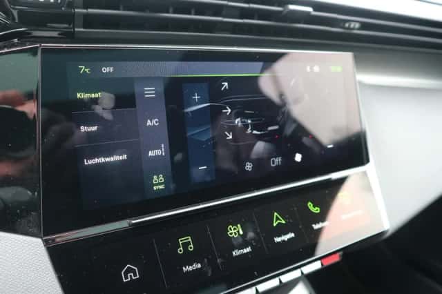 Peugeot 408 (2025) thumbnail 23