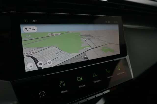 Peugeot 408 (2025) thumbnail 24