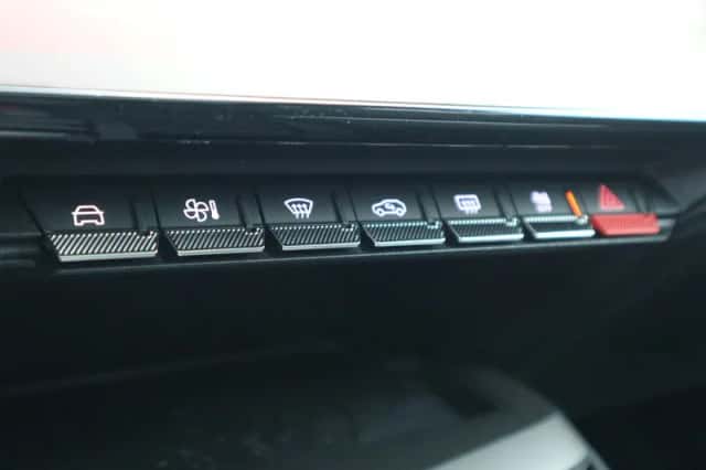 Peugeot 408 (2025) thumbnail 26