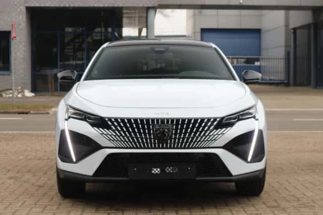 Peugeot 408 (2025) thumbnail 27