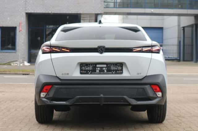 Peugeot 408 (2025) thumbnail 30